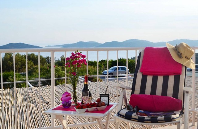 House ∙ 6 bedrooms ∙ 13 guests