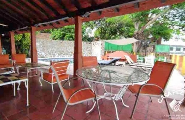 House 7 Rooms with 2 pools 100% private!