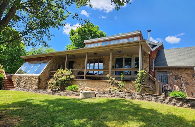 House At Creekside Resort