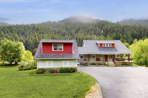 House at Eagle Creek