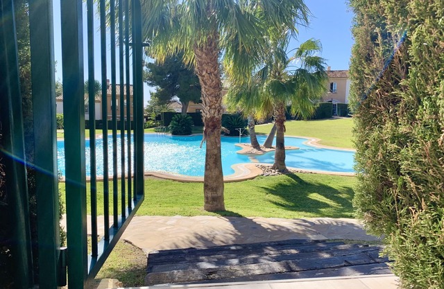 House Bahia Finestrat. 4-6 persons. WIFI, A/C. Sea, mountain and golf
