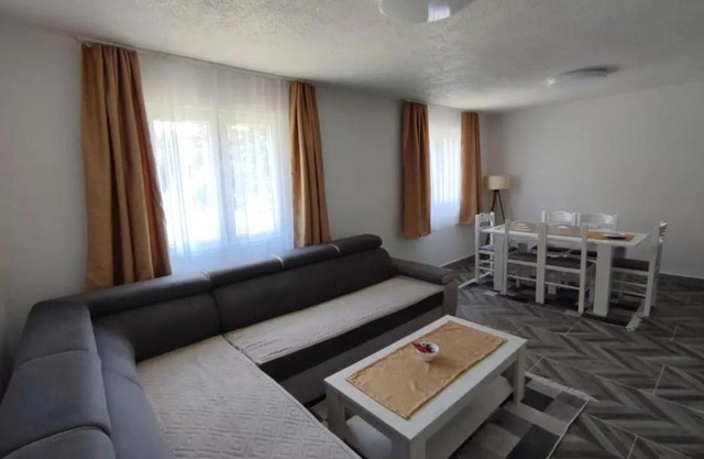 House Bozovic