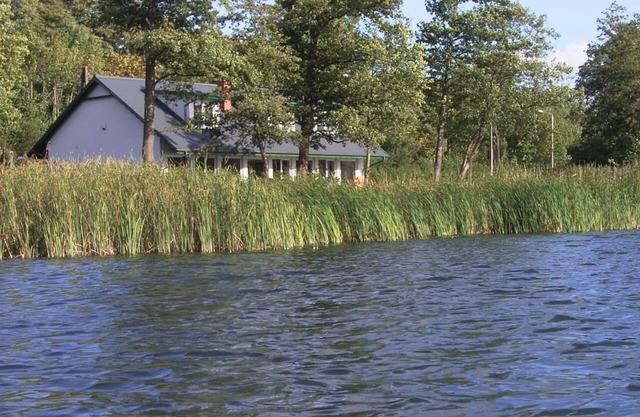 House by the lake and close to the center: relaxation by the lake and entertainment in the city
