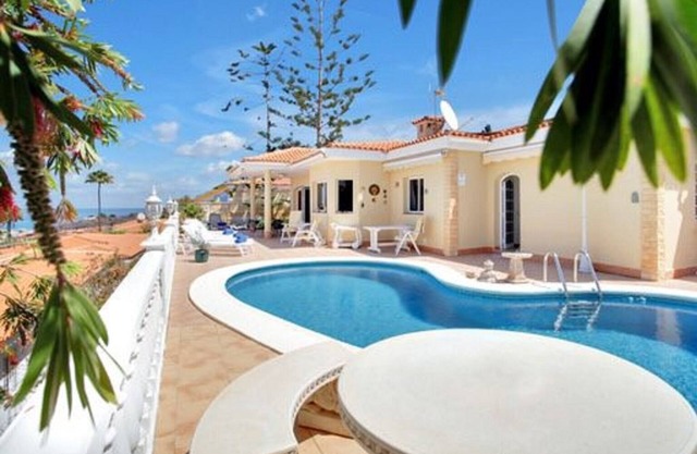 House Carla & Pool 3 BedRoom