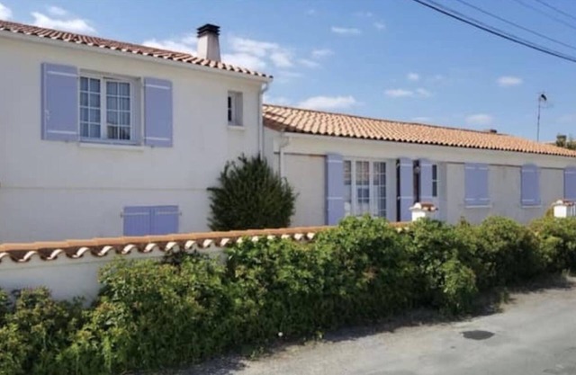 House close to the beach