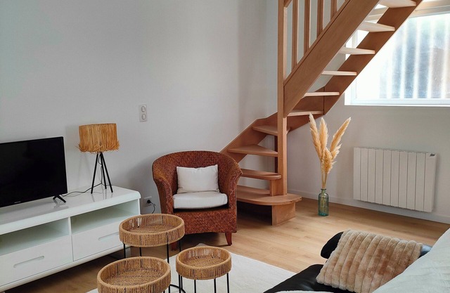 House, cocooning, easy access to all activities, shops, train station
