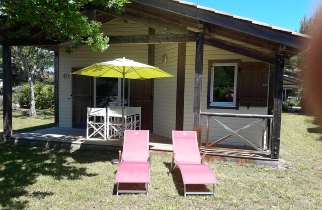 House for 4 people in a 3* residence with swimming pools near the lake, wifi