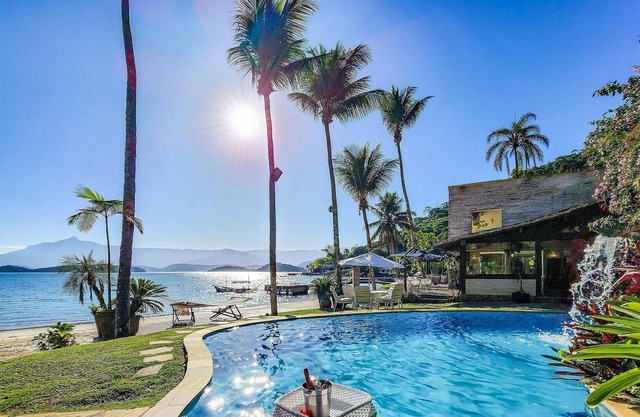 House for rent with pool and sauna in beach - Ang03