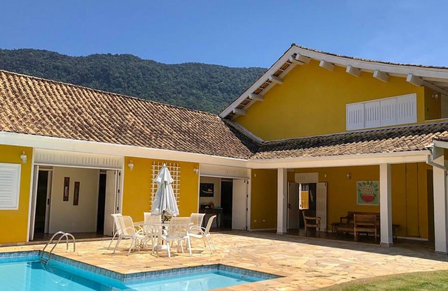 House in a magnificent condominium near the sand