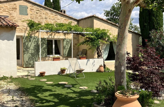 House in a vineyard for 2 people