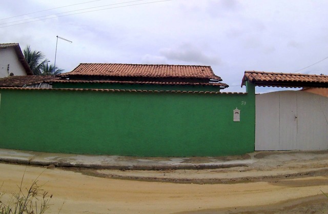 House in Araruama, Lakes Region, 1km from the bus station, very close to the center