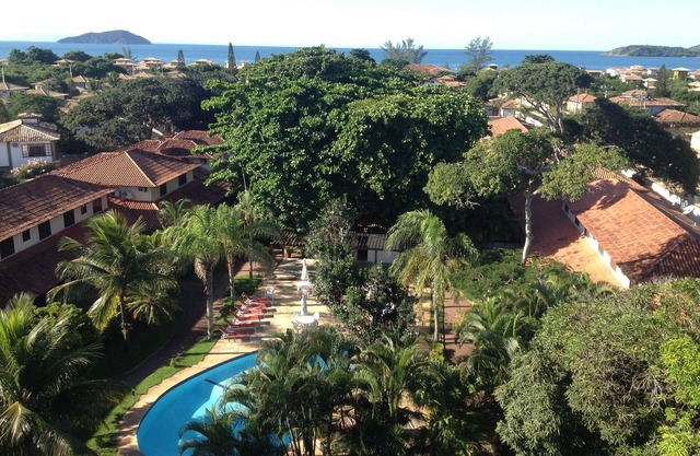 House in condominium with pool and sauna in Manguinhos beach