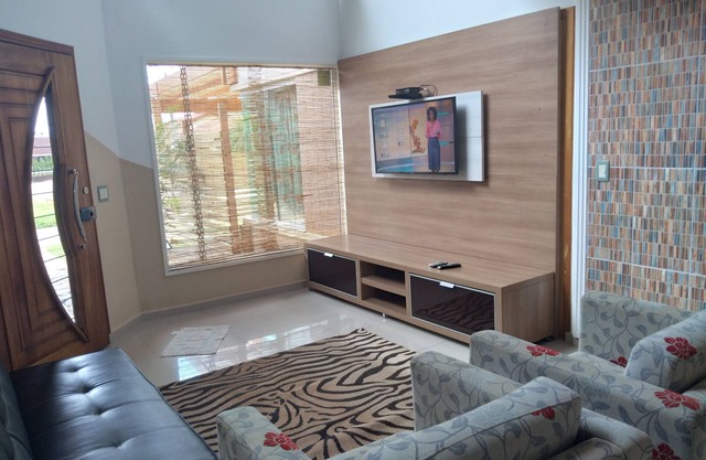 House in condominium, air conditioning, Wi-Fi and private pool.