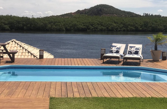 House in gated community (Porto Bello)