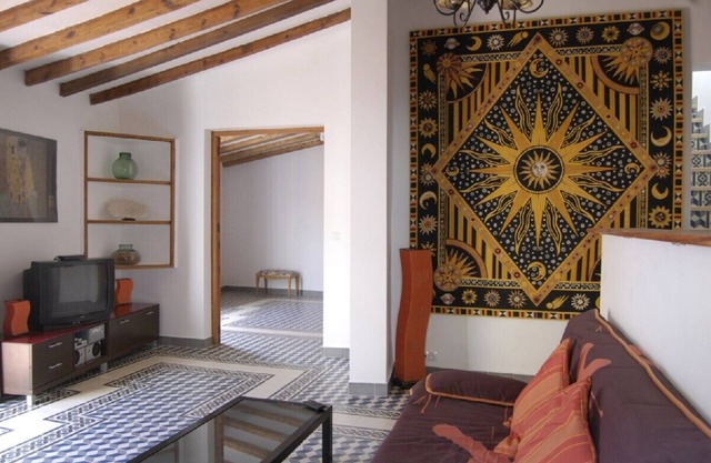 House in Old Town - roof terrace with sea views - 2 mins. to beach