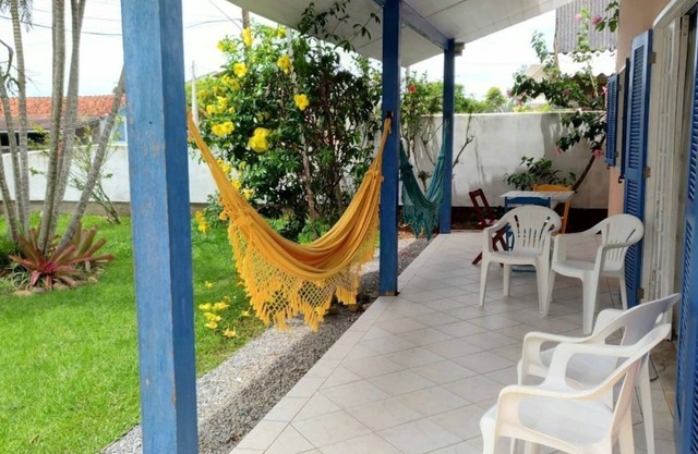 House in Pinheira 50m from the beach w/Wi-Fi