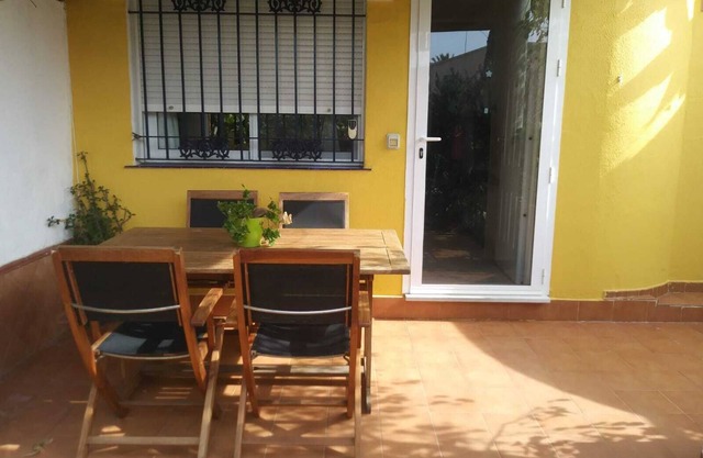 HOUSE IN THE CENTER OF CABO DE PALOS, CLOSE TO DIVING CLUBS
