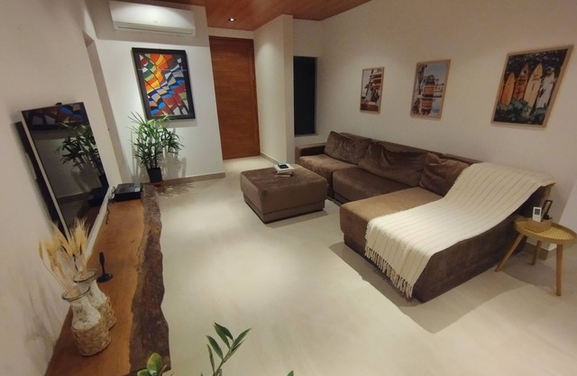 House in the Raízes Condominium: private pool, gourmet area and family retreat.