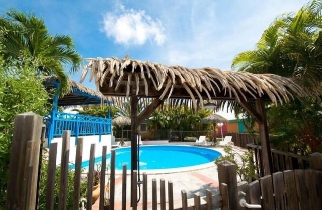 House less than 150 m from the beach