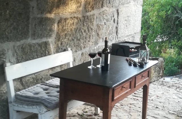 House of Pombal - Quinta da Veiga. House in granite, inserted in farm with 2 ha