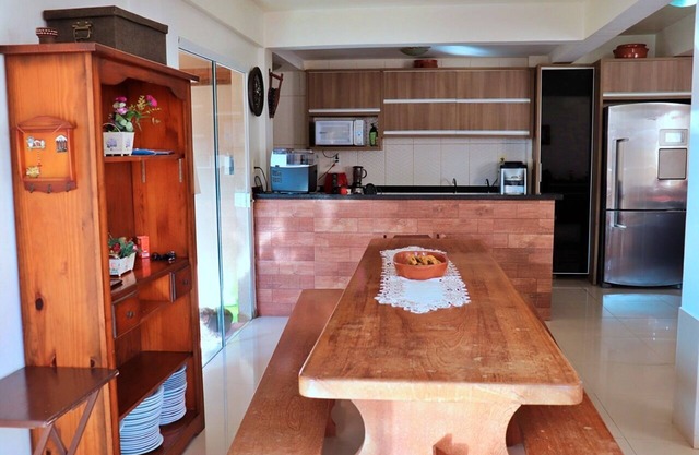 House Pool Billiard Table 04 Bedrooms with air 04 Parking spaces