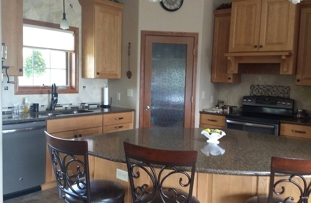 House rental for EAA