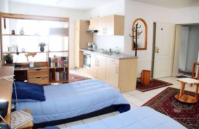 House 'U', for 10 - 15 people, 25km to Frankfurt / M - North