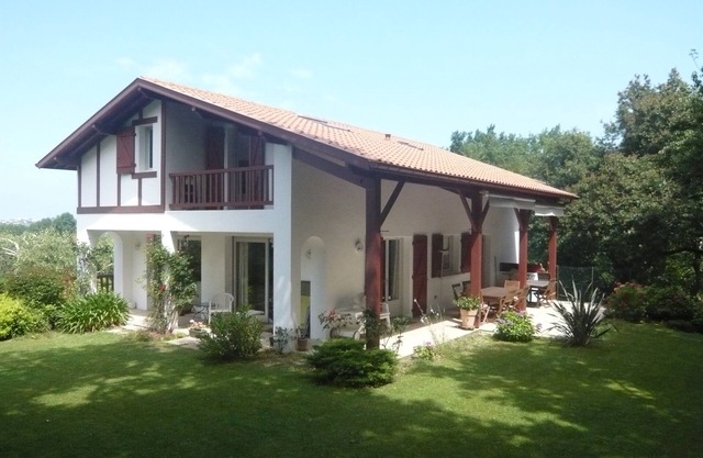 House/Villa - Arbonne