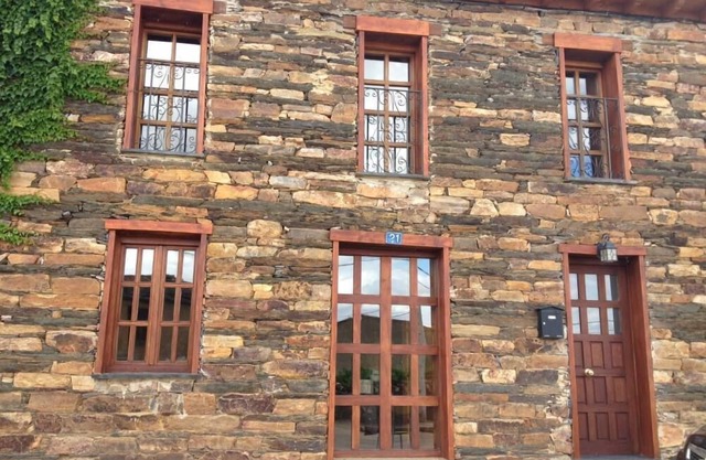 House/Villa - Muga de Alba