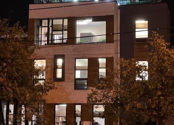 House with Office in Yerevan Center Baghramyan 45