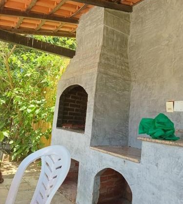 house with pool and 5 bedrooms