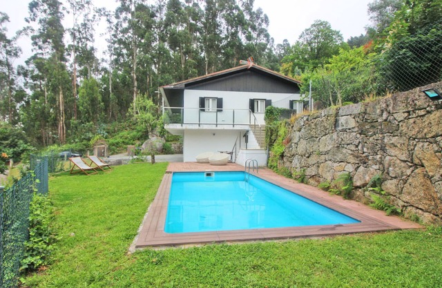 House with pool and fantastic views - Gerês