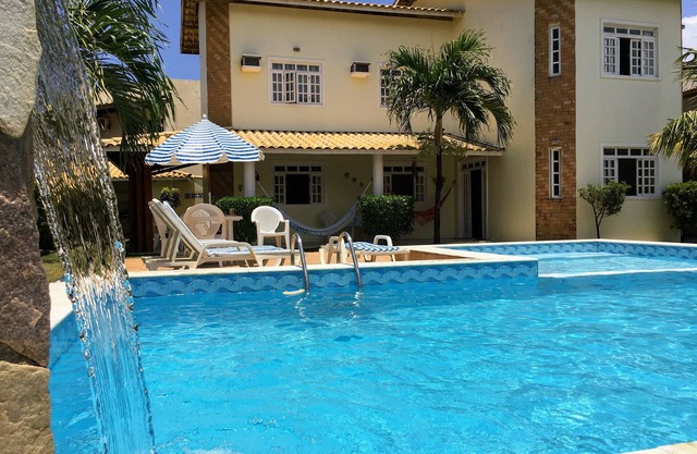 House with pool, 100m from the beach, in a gated community! ideal for families!
