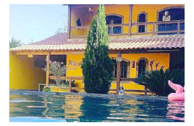 HOUSE WITH POOL, BBQ, 03 BEDROOMS FOR UP TO 15 PEOPLE