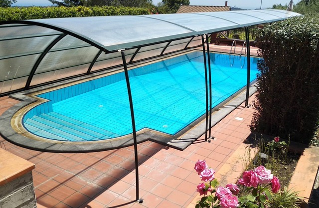 House with private pool.