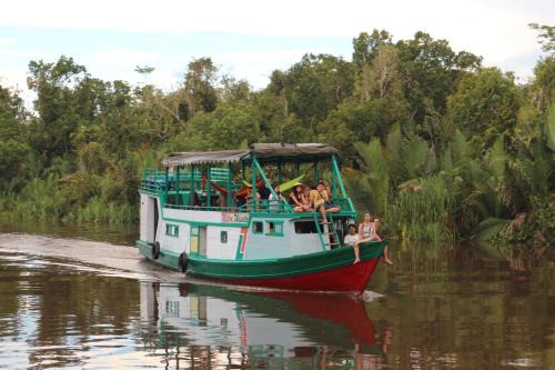 houseboat kelotok bee