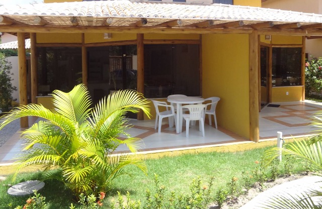 Houses with 2 suites + 1 bedroom + a bathroom near the Water Park