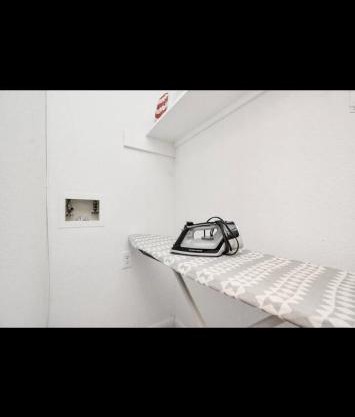 Houston 1 BD STAY