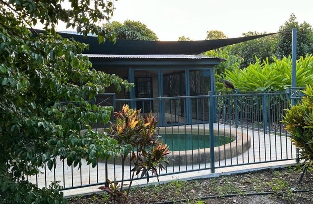 Howard Springs Tropical Getaway