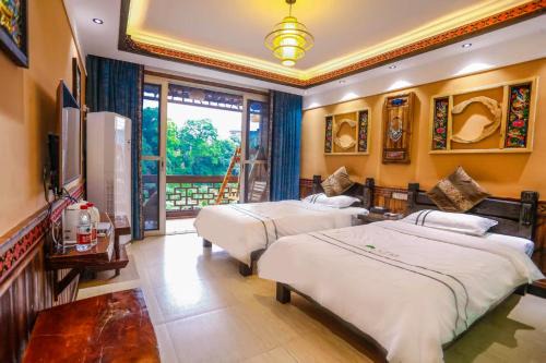 Huaqianshu Theme Inn 高铁免费接站或送站一次