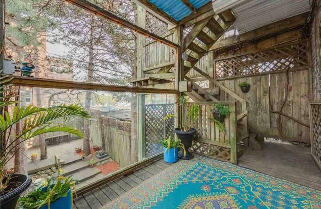 Huge 2-Story Loft