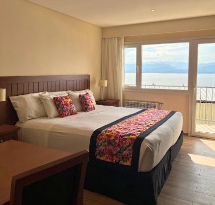 Huinid Pioneros Aparts