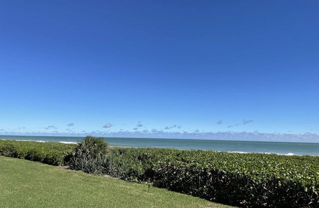 Hutchinson Island 🏖 Oceanfront Beach front view