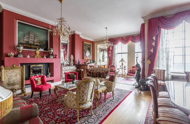 Hyde Park Gate II by onefinestay