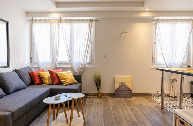 Hypercentre apartment - 20 mins from Geneva & parking