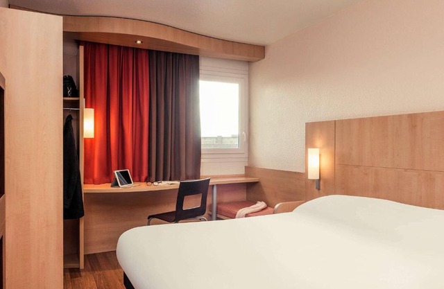ibis Epinay sur Seine - Gennevilliers