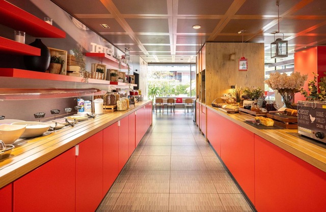 ibis Geneve Centre Nations