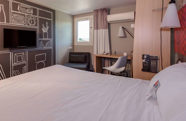ibis Lyon Sud Chasse Sur Rhone