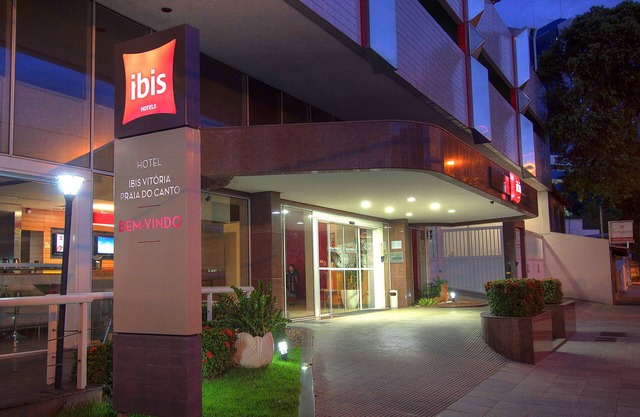 ibis Vitoria Praia Do Canto