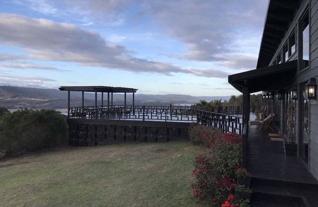 Ichibi Lakeside Lodge, where peace and nature come together.